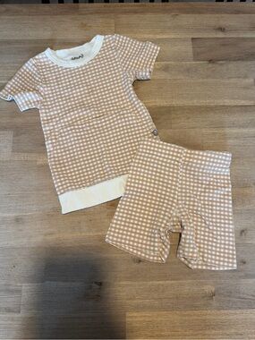Guomi Acorn Beige and White Gingham Kids Set - Size 2T